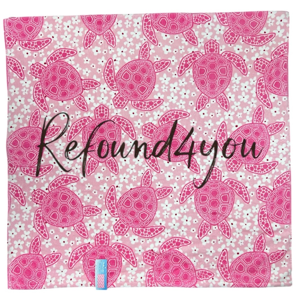 Truly Lou - ‘Pink Turtles’  Beach Towel. NWT Firm!